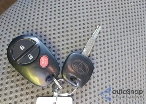 2011 Toyota Tacoma Base V6 из США, поврежденный, VIN 3TMLU4EN5BM075760